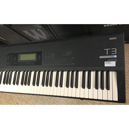 KORG T3