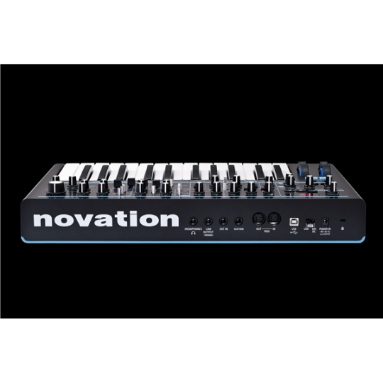 NOVATION BASS STATION II 