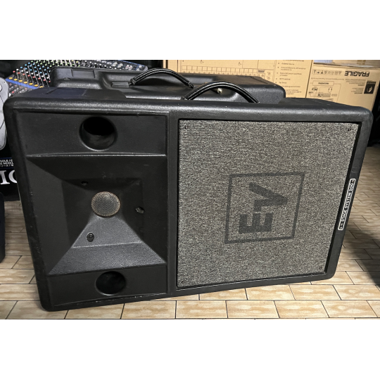 ELECTRO VOICE S 200 + processore prezzo cad.