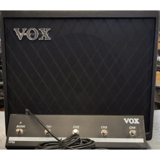 VOX CAMBRIDGE 50 + VFS5 FOOTSWITCH