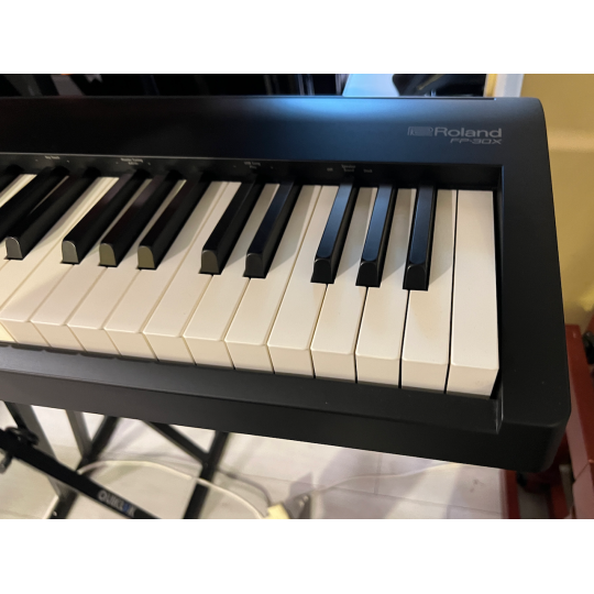 PIANO EL. ROLAND FP 30X