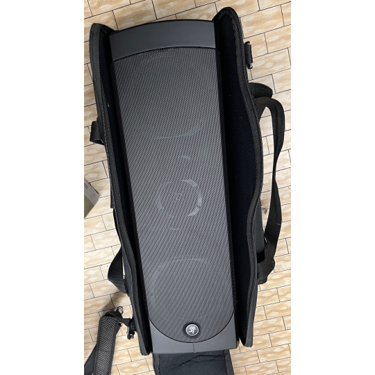 CASSA ACUST. MACKIE SA 1232 Z