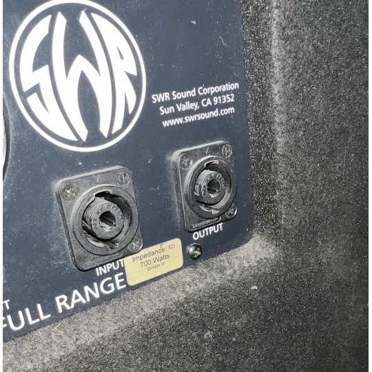 SWR GOLIATH 4x10 III 8 OHM 700 WATT