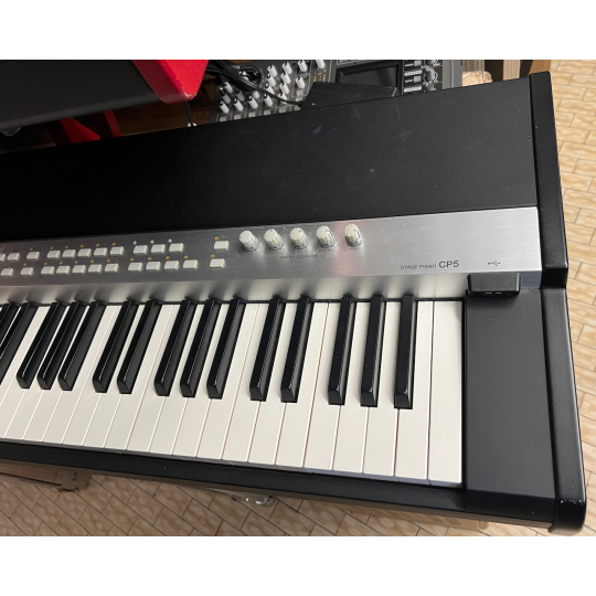PIANO EL. YAMAHA CP 5