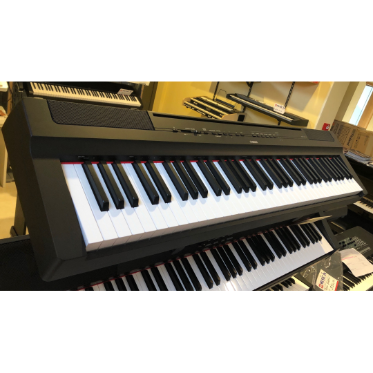 PIANO EL. YAMAHA P 121 B  