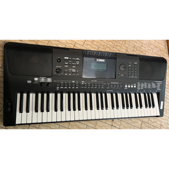 YAMAHA PSR E 463