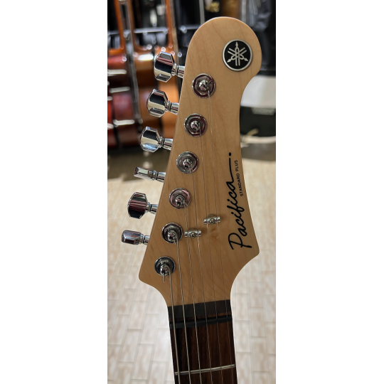 YAMAHA PACIFICA STANDARD PLUS MADE IN INDONESIA