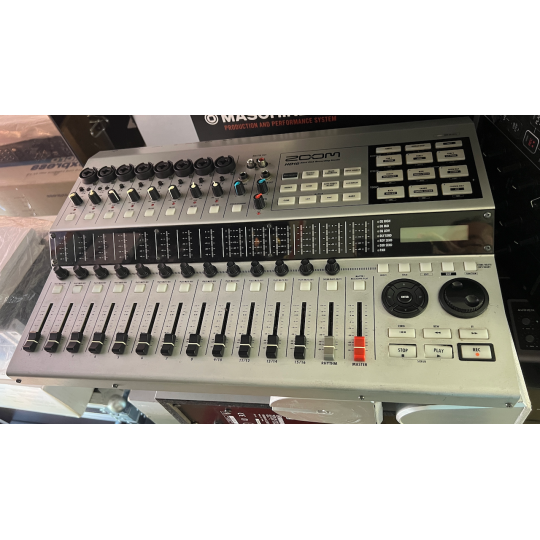 REGISTRATORE ZOOM HD 16