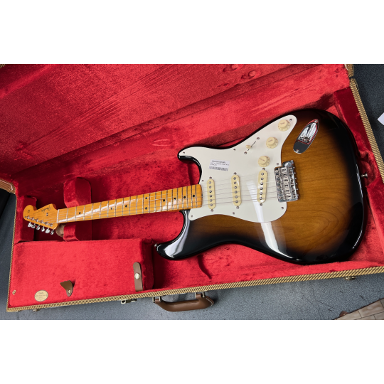 FENDER STRAT AV II 57 MN 2TS s.n. V2213578