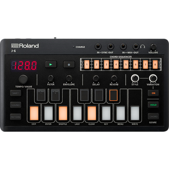  ROLAND AIRA J 6 CHORD SINTH