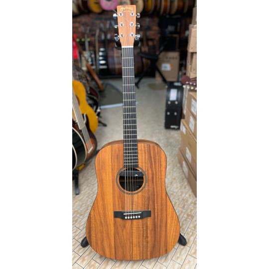 MARTIN DXK2AE c/pick up Eko magnetico