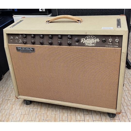 MESA BOOGIE DUAL RECTIFIER MAVERICK CLASS A 2X12