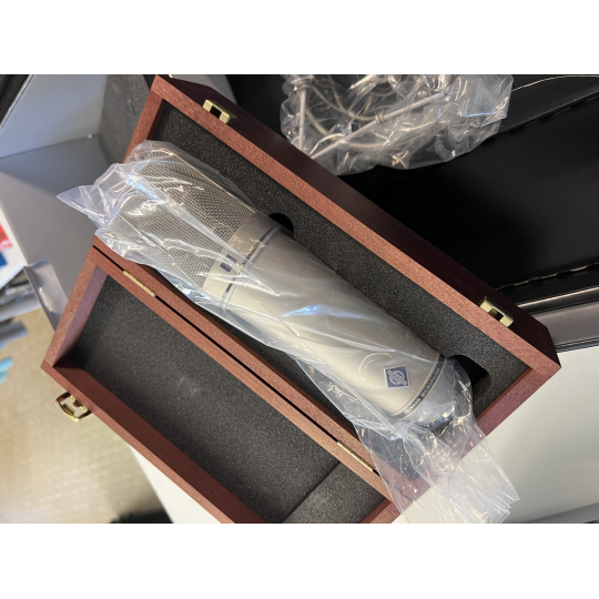 MICROFONO NEUMANN U 87 STUDIO SET