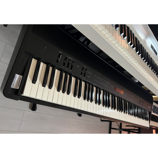 PIANO EL. ROLAND FP 90 BK 